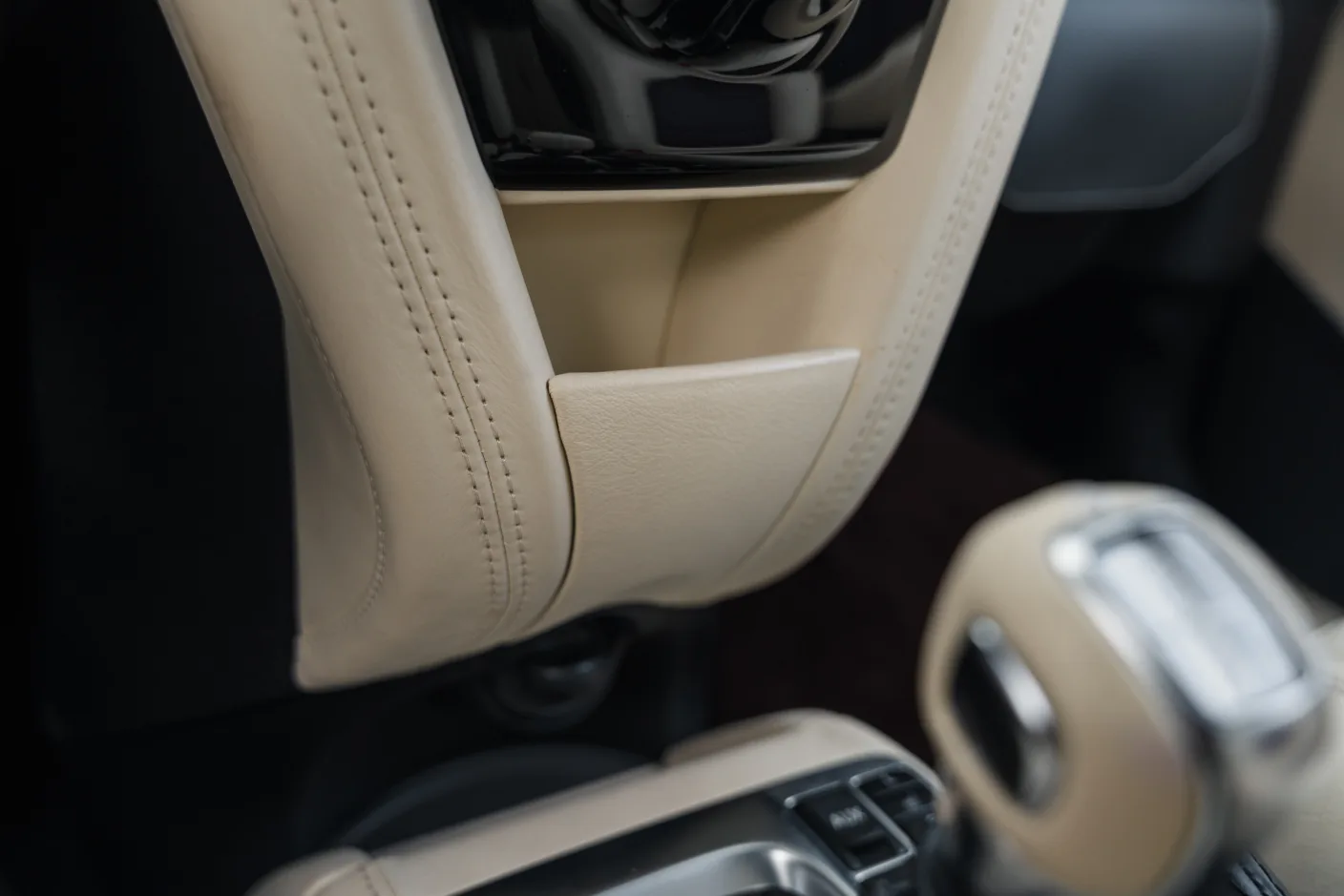2011 Aston Martin Cygnet, 22/30