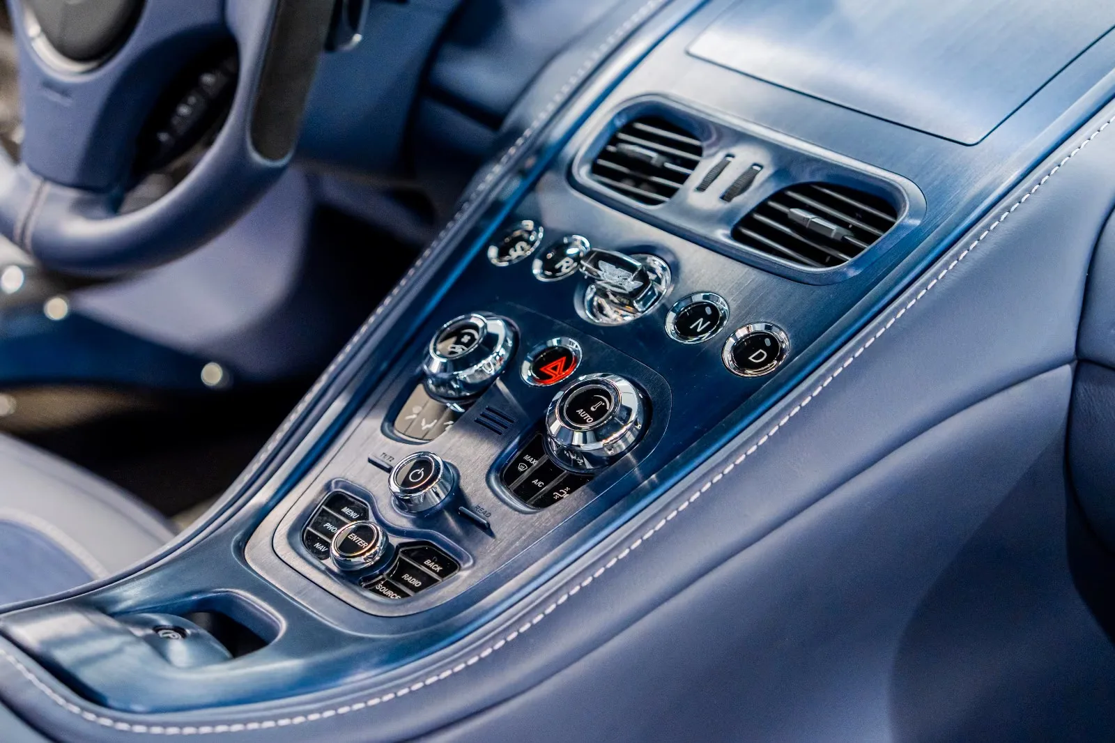2011 Aston Martin One-77, 15/26