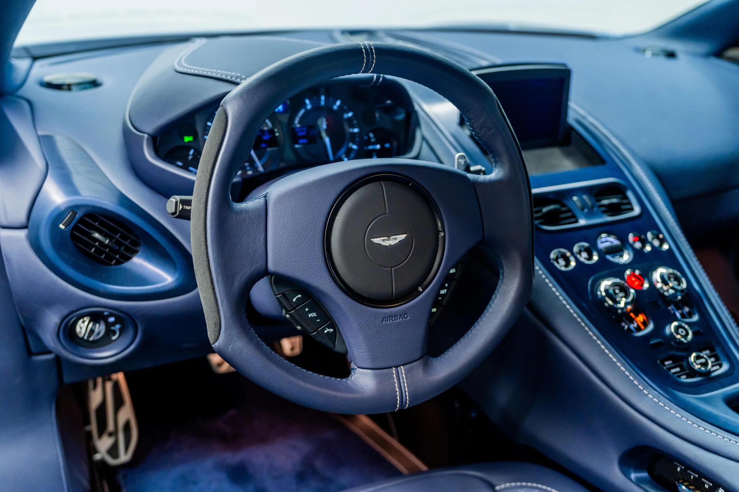 2011 Aston Martin One-77, 13/20