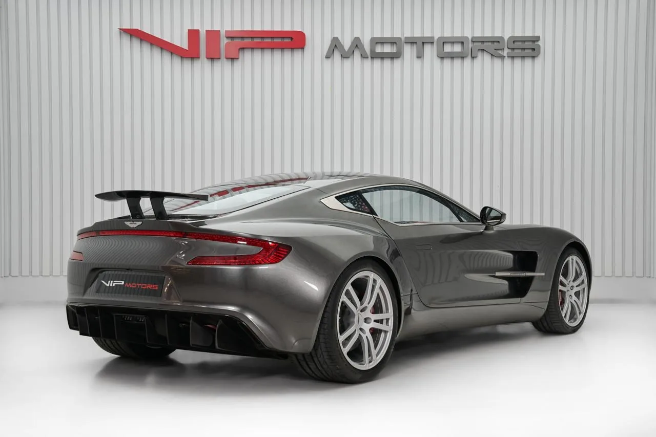 2011 Aston Martin One-77 Q Series, 6/18