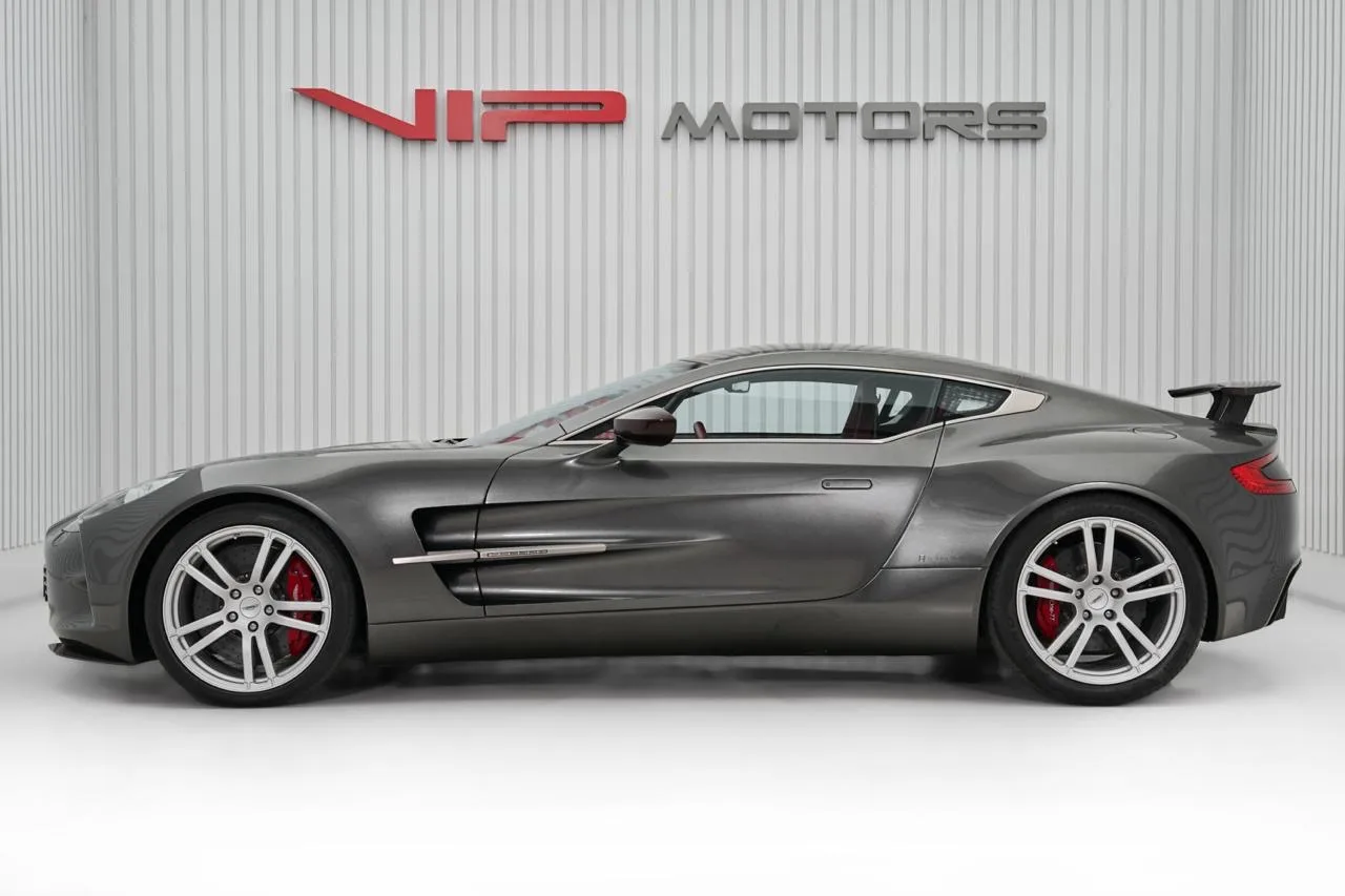 2011 Aston Martin One-77 Q Series, 7/18