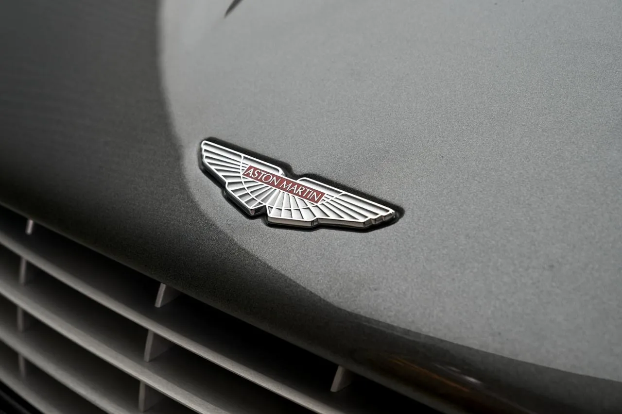 2011 Aston Martin One-77 Q Series, 17/18