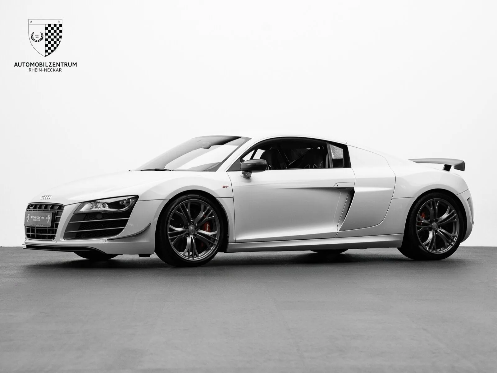 2011 Audi R8 GT, 3/30