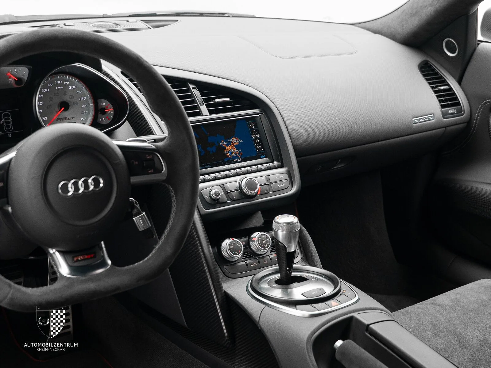 2011 Audi R8 GT, 15/30