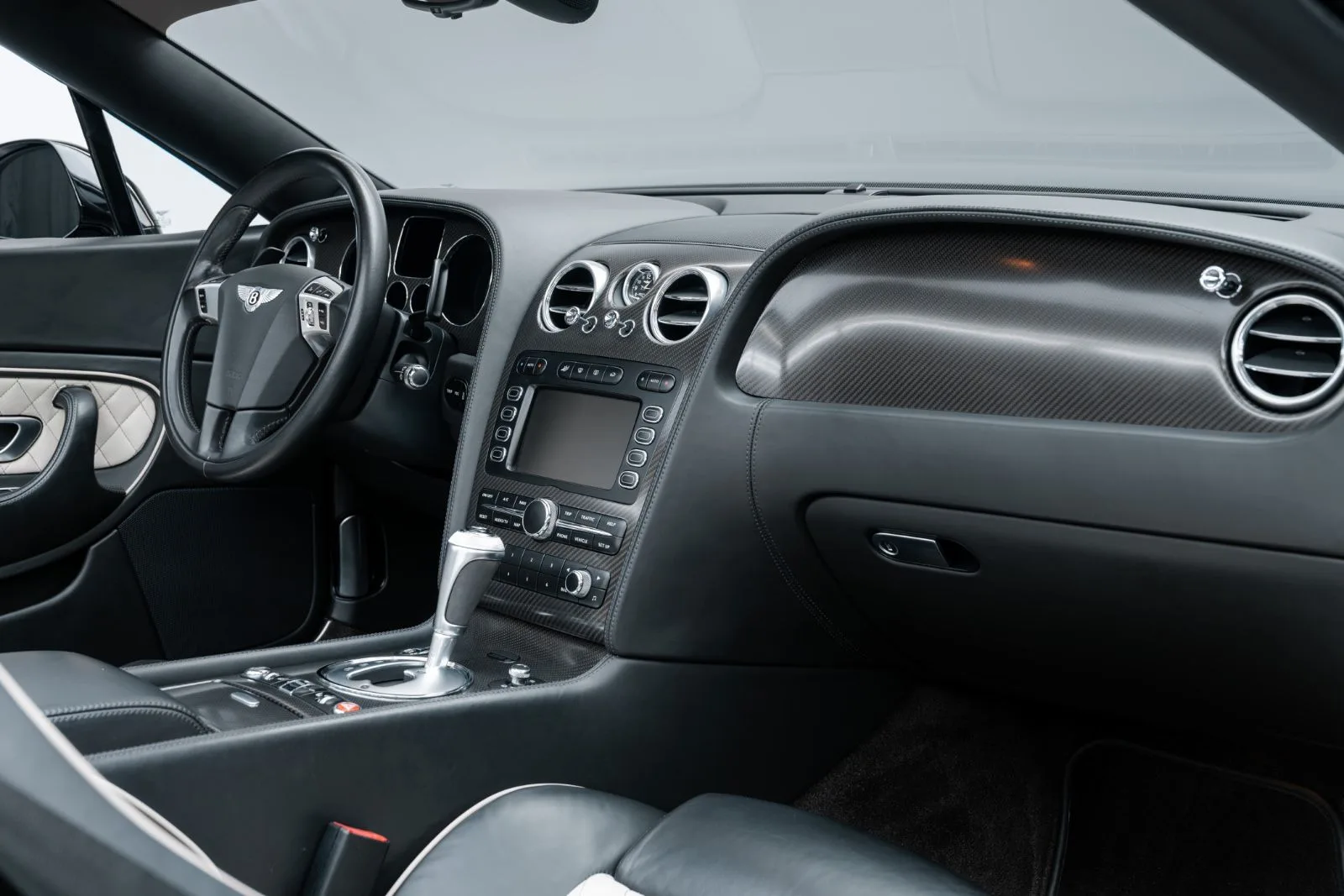 2011 Bentley Continental GTC Supersports, 19/30
