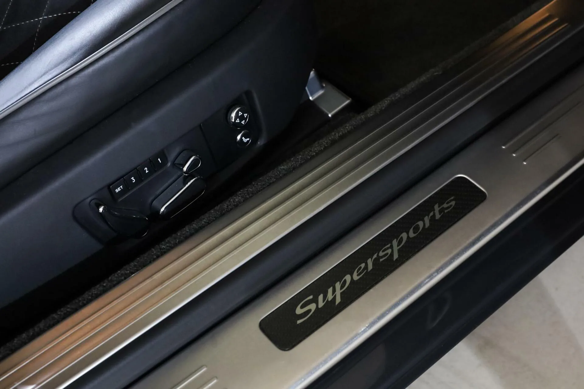 2011 Bentley Continental Supersports, 12/30