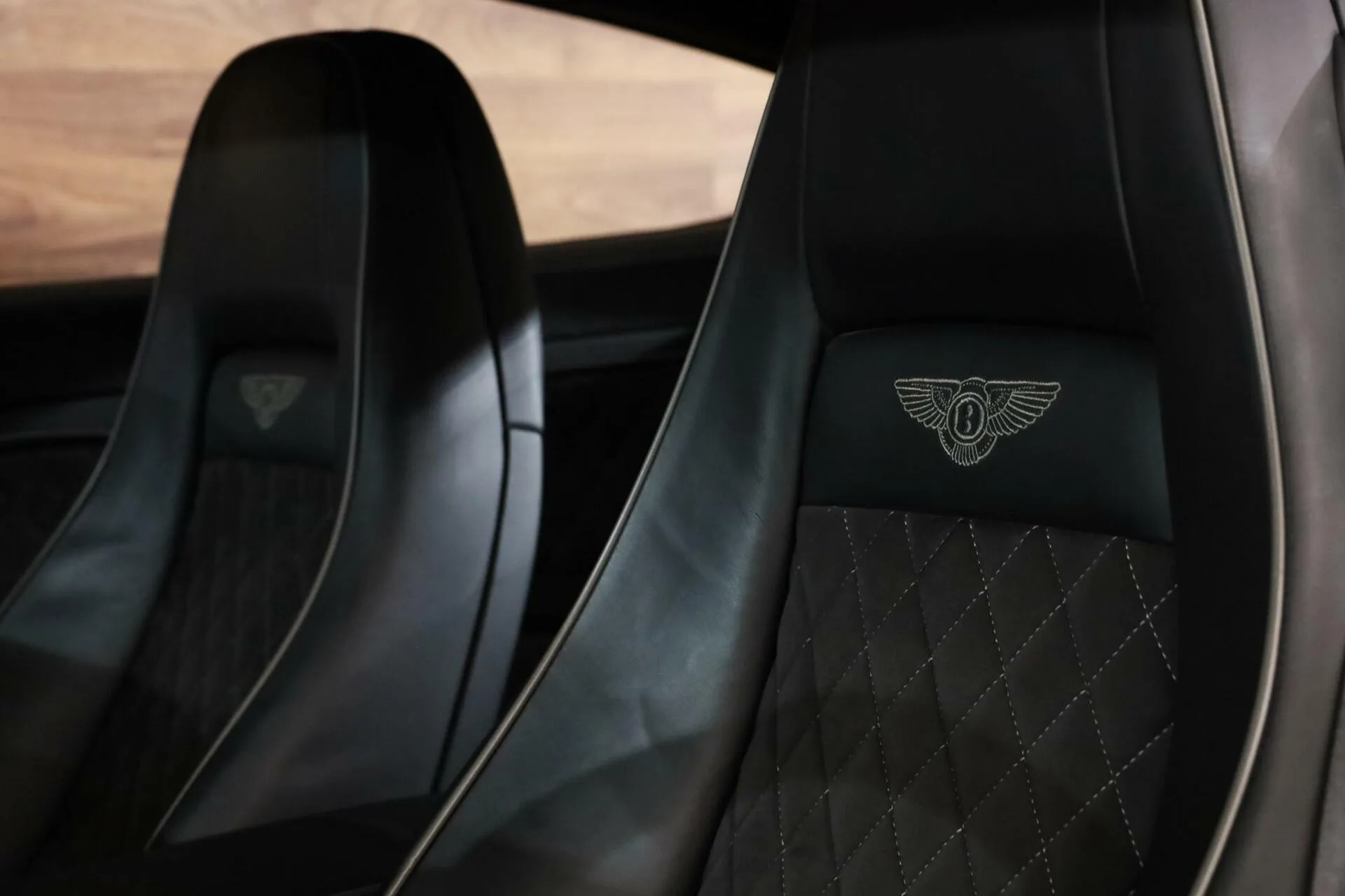 2011 Bentley Continental Supersports, 16/30