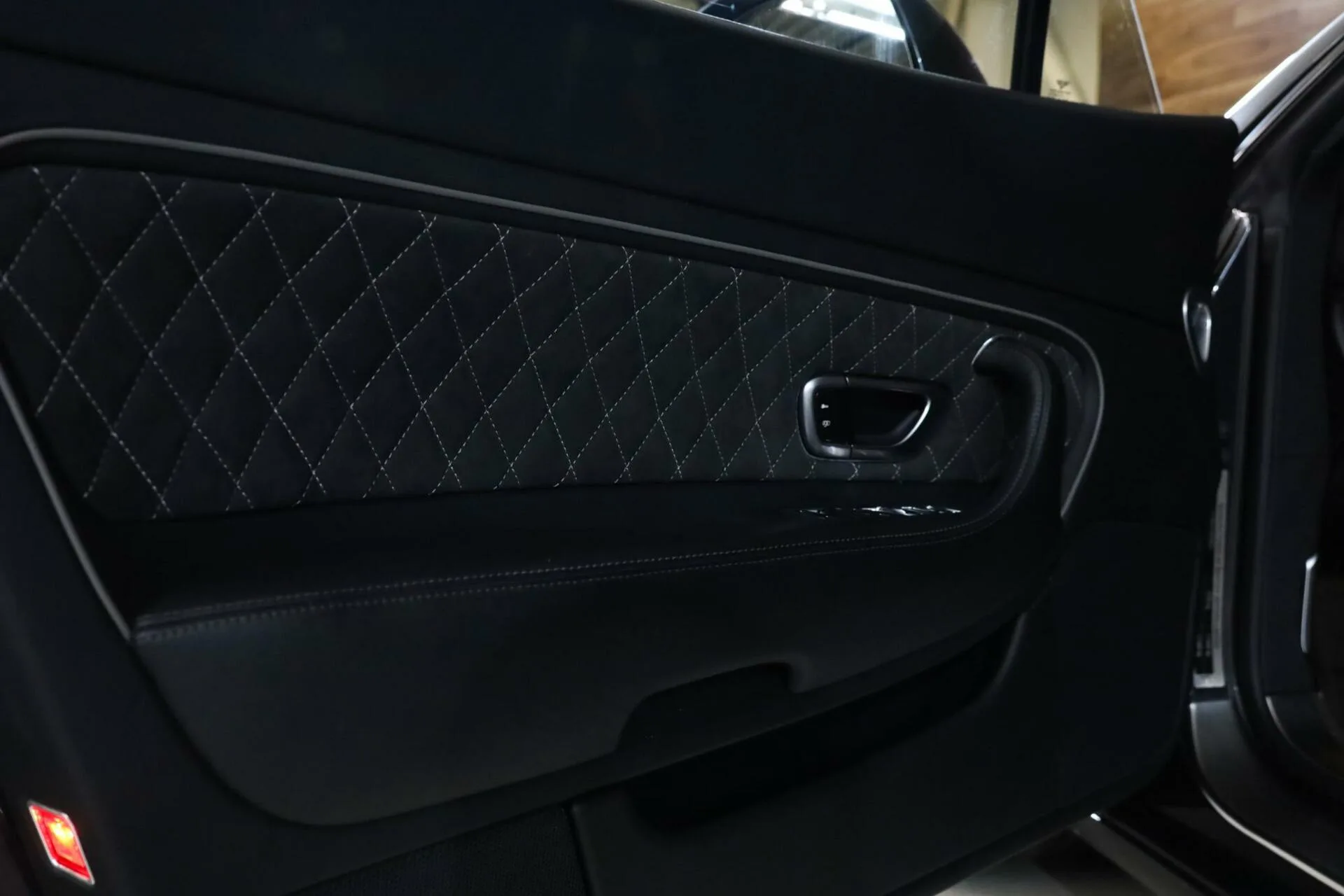 2011 Bentley Continental Supersports, 19/30