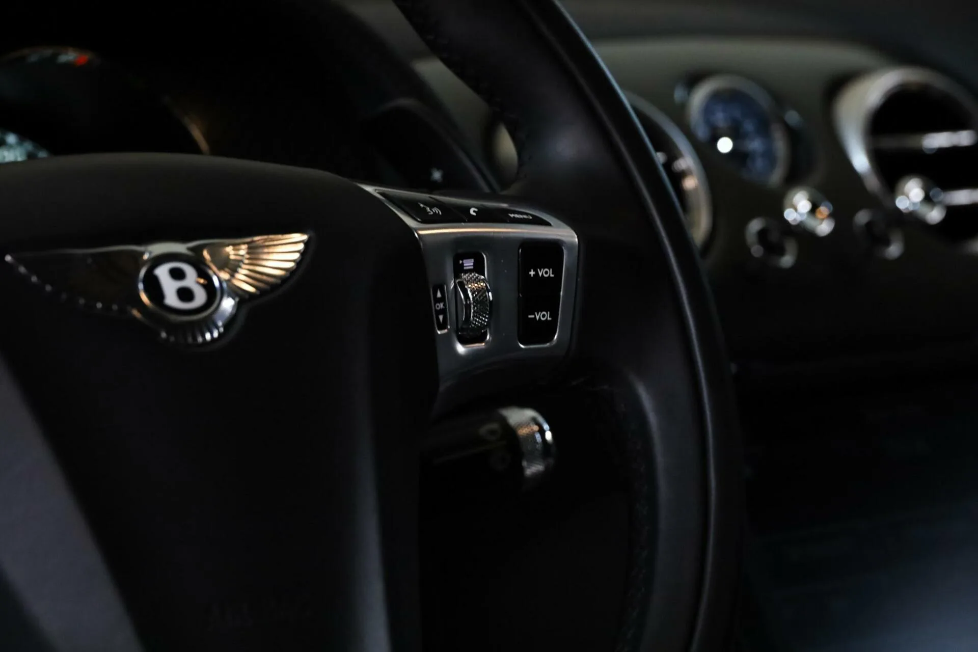 2011 Bentley Continental Supersports, 26/30