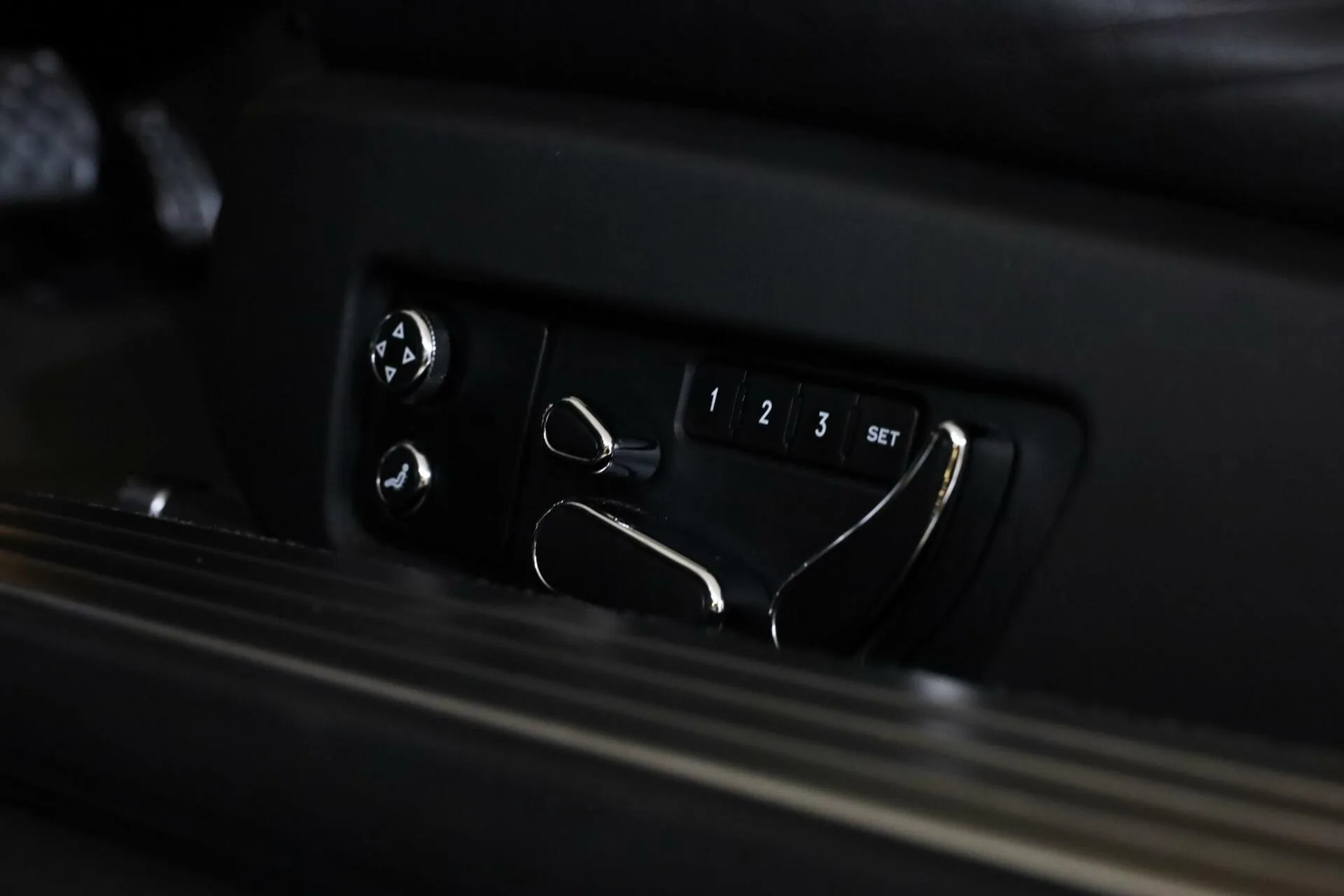 2011 Bentley Continental Supersports, 29/30