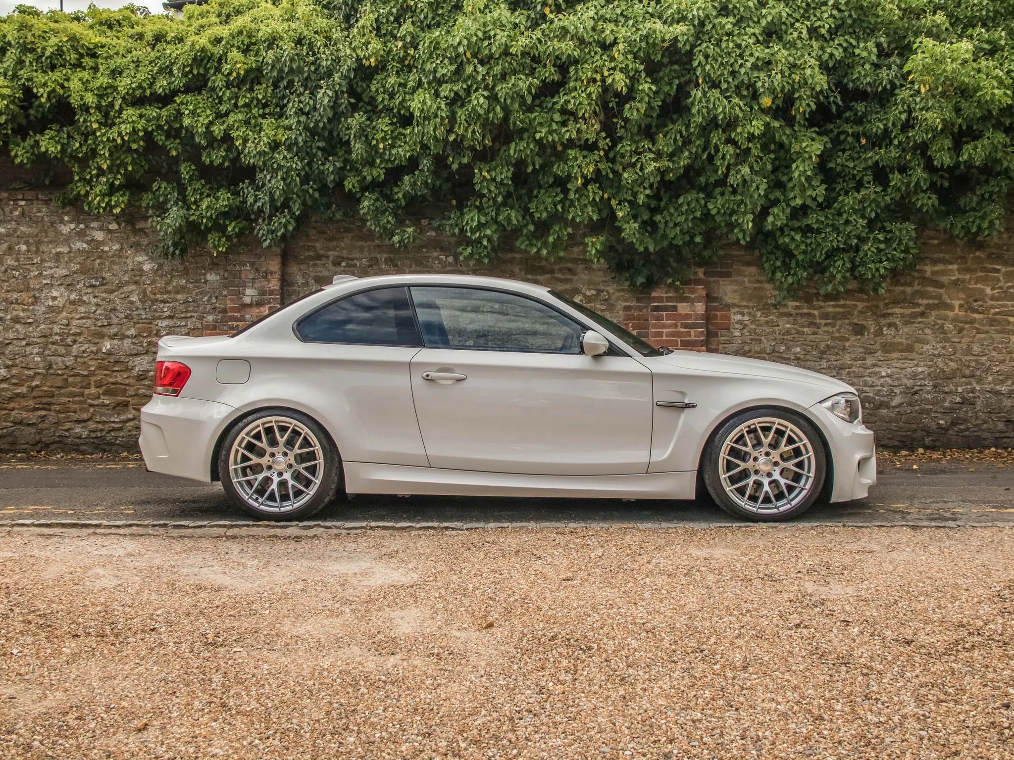 2011 BMW 1M Coupé, 3/23