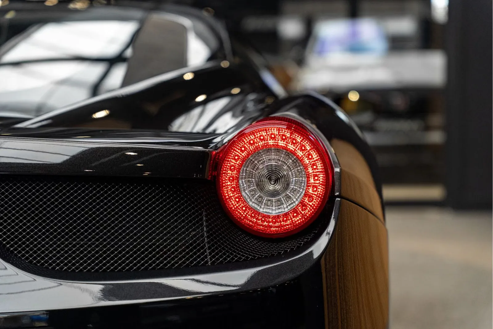 2011 Ferrari 458 Italia, 18/30