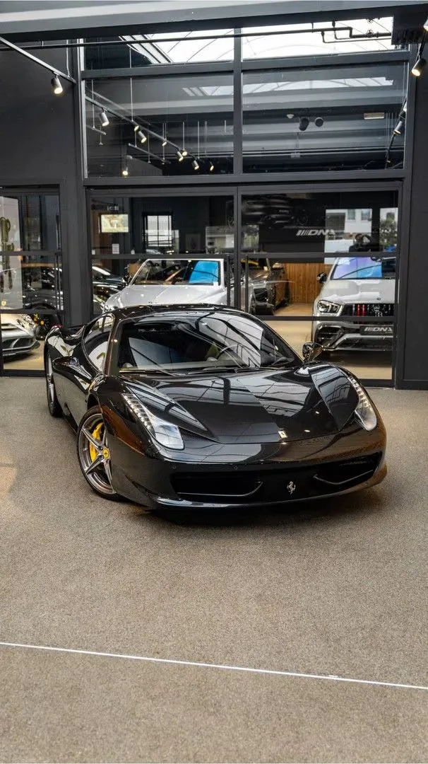 2011 Ferrari 458 Italia, 22/30