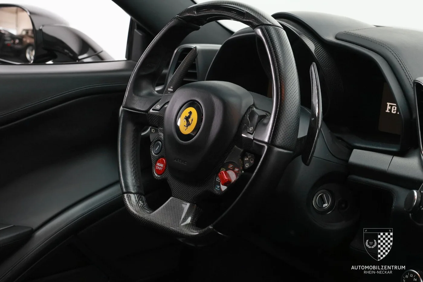 2011 Ferrari 458 Italia angeboten von einem Supersportwagenhändler in Viernheim, Deutschland, Foto 13 von 25