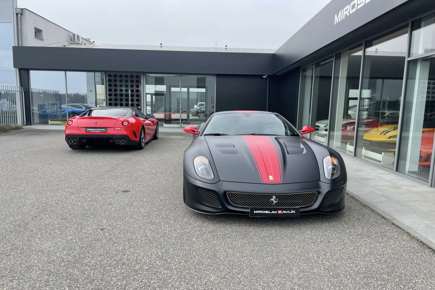 2011 Ferrari 599 GTO proposée par un concessionnaire spécialisé à Písek, Tchéquie, photo 3 sur 10