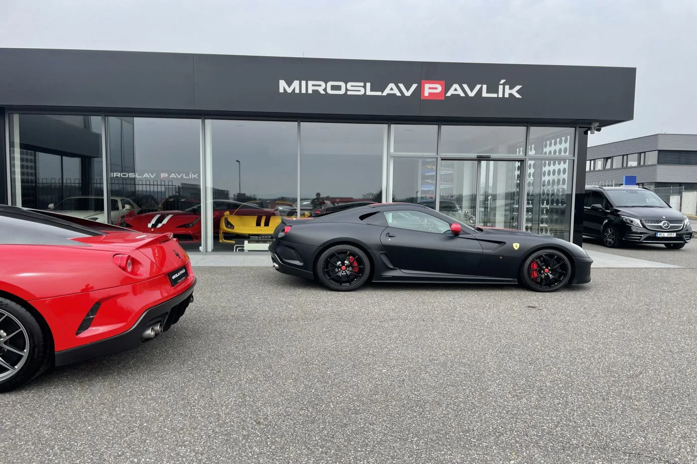 2011 Ferrari 599 GTO proposée par un concessionnaire spécialisé à Písek, Tchéquie, photo 5 sur 10