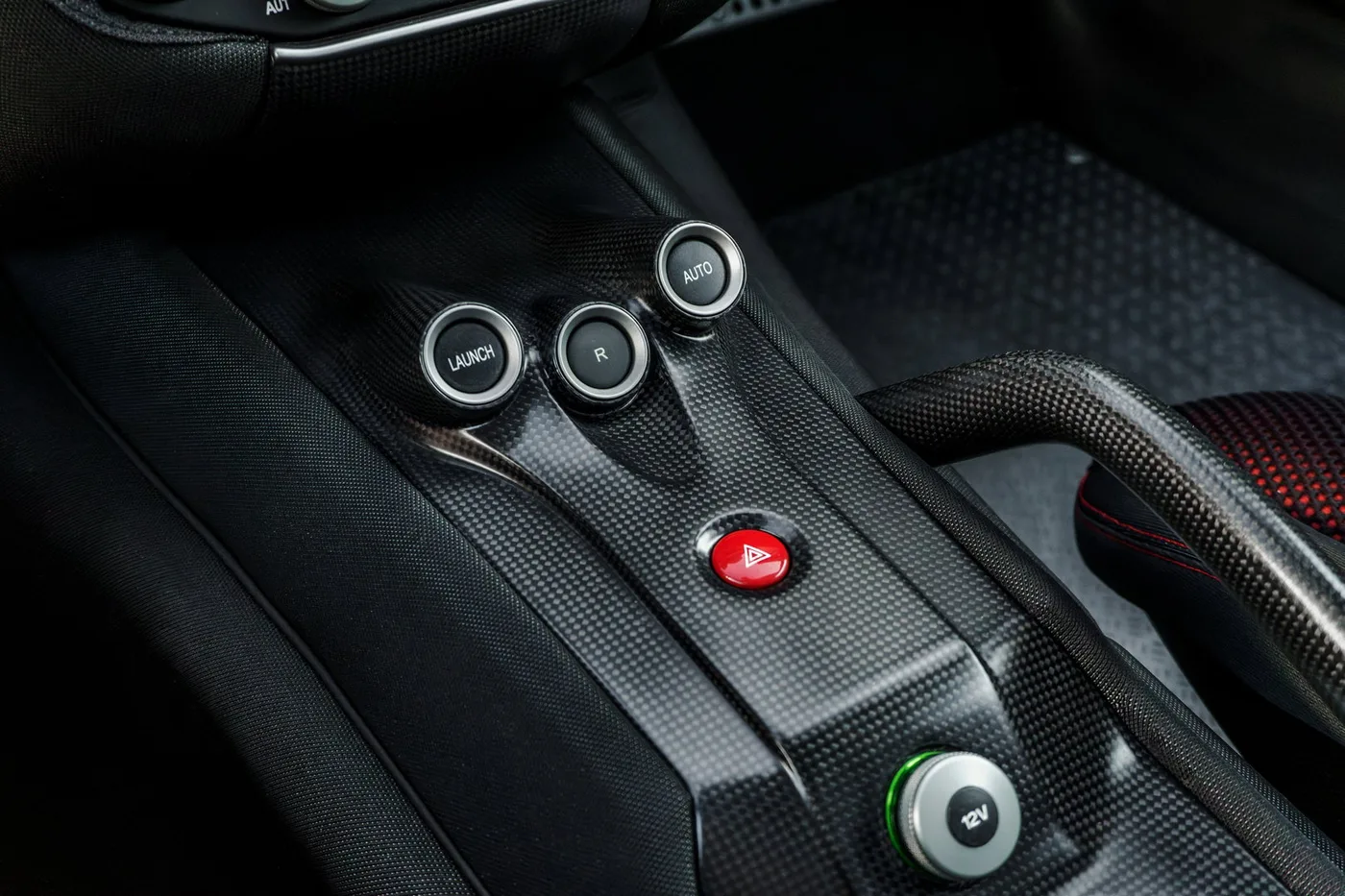 2011 Ferrari 599 GTO angeboten von einem Supersportwagenhändler in Woerden, Niederlande, Foto 15 von 25