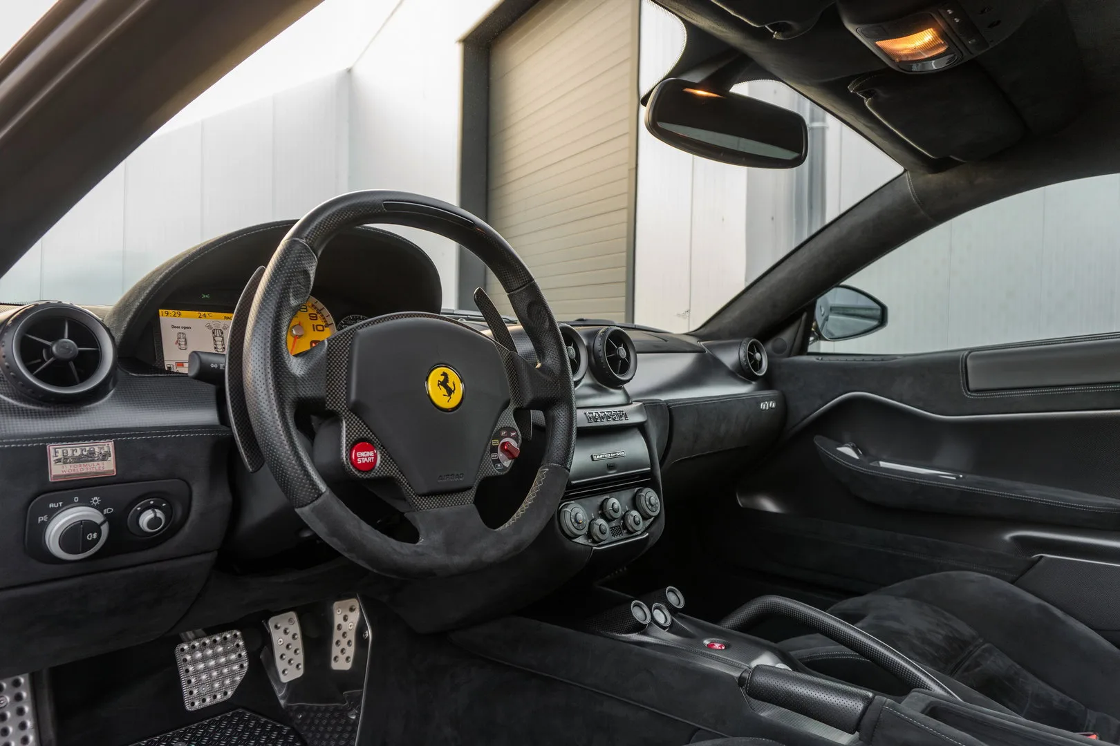 2011 Ferrari 599 GTO, 3/30