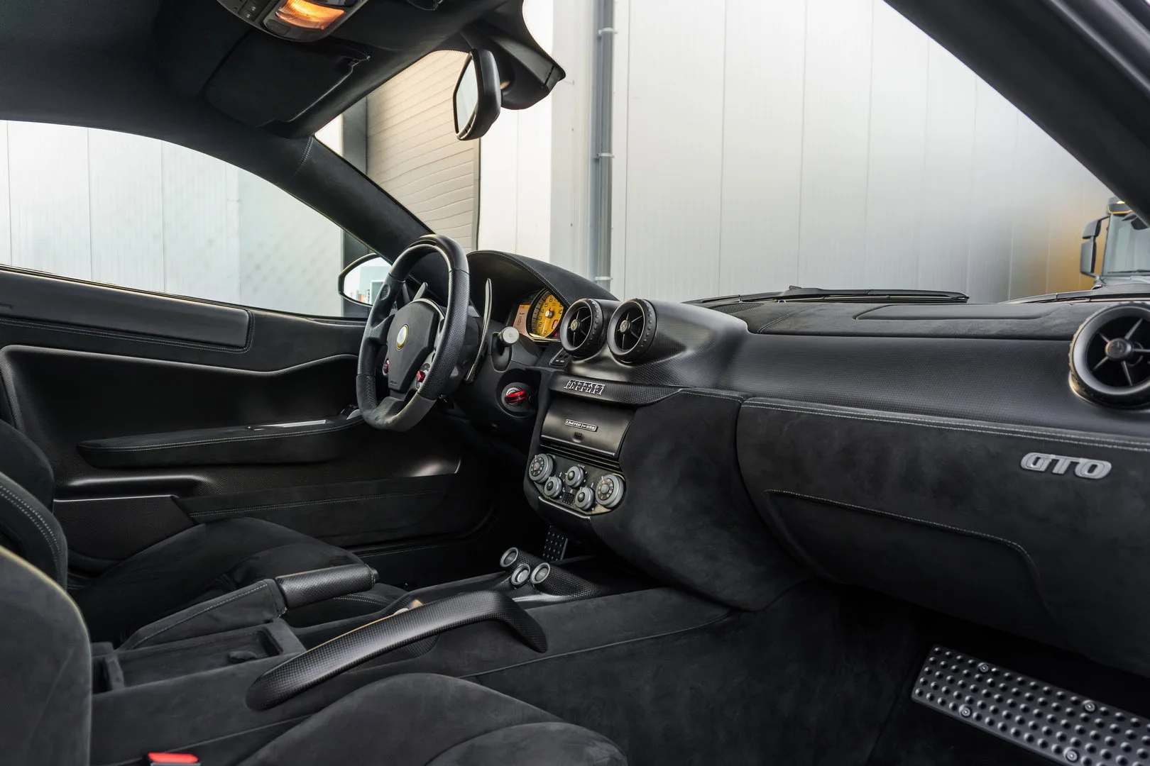 2011 Ferrari 599 GTO, 5/30