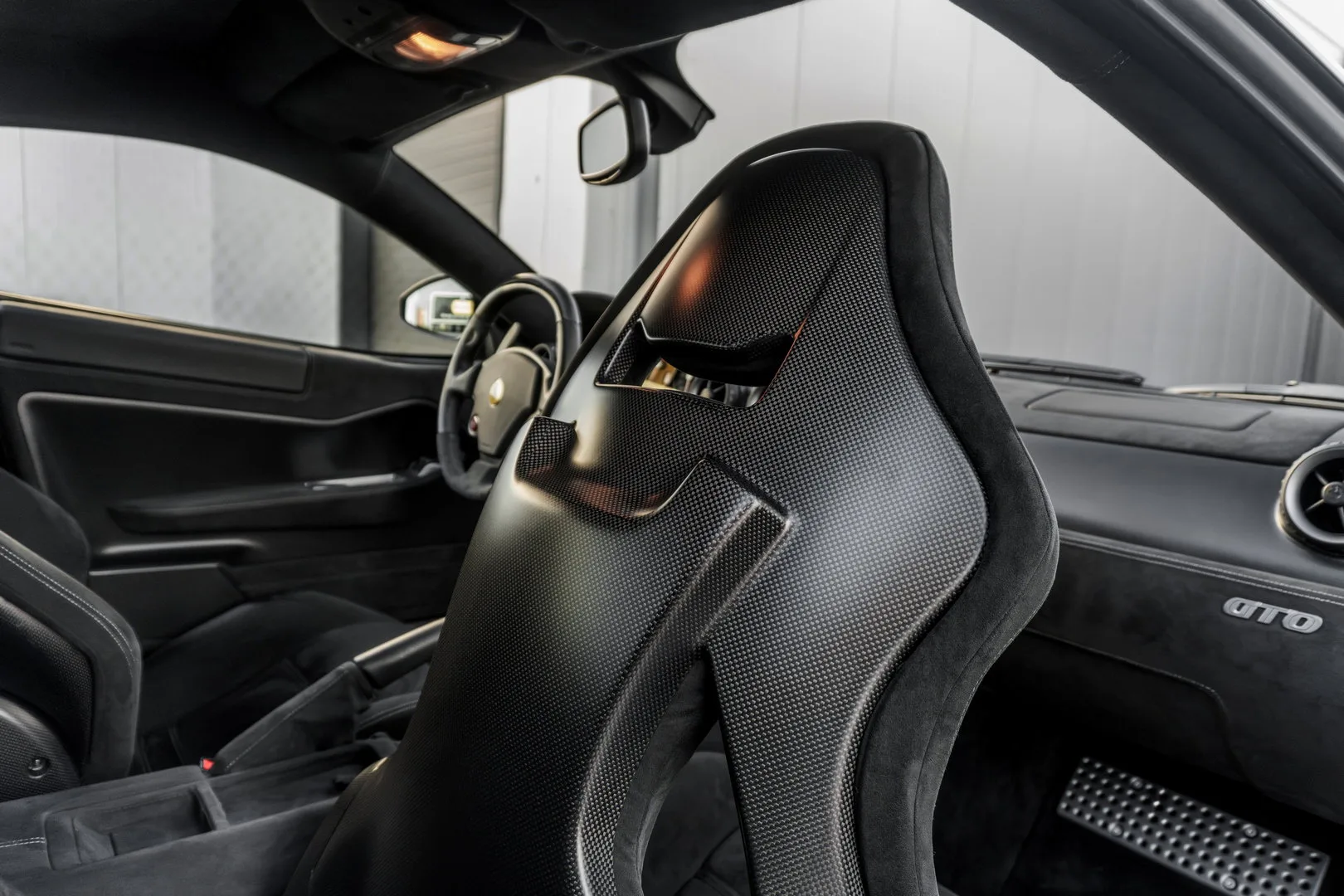 2011 Ferrari 599 GTO, 19/30