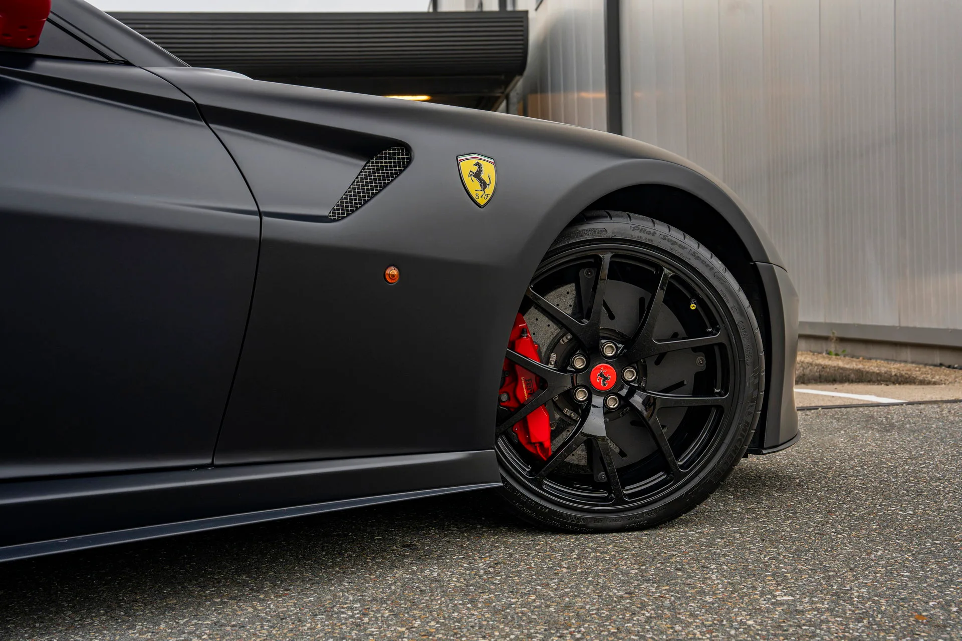 2011 Ferrari 599 GTO, 28/30