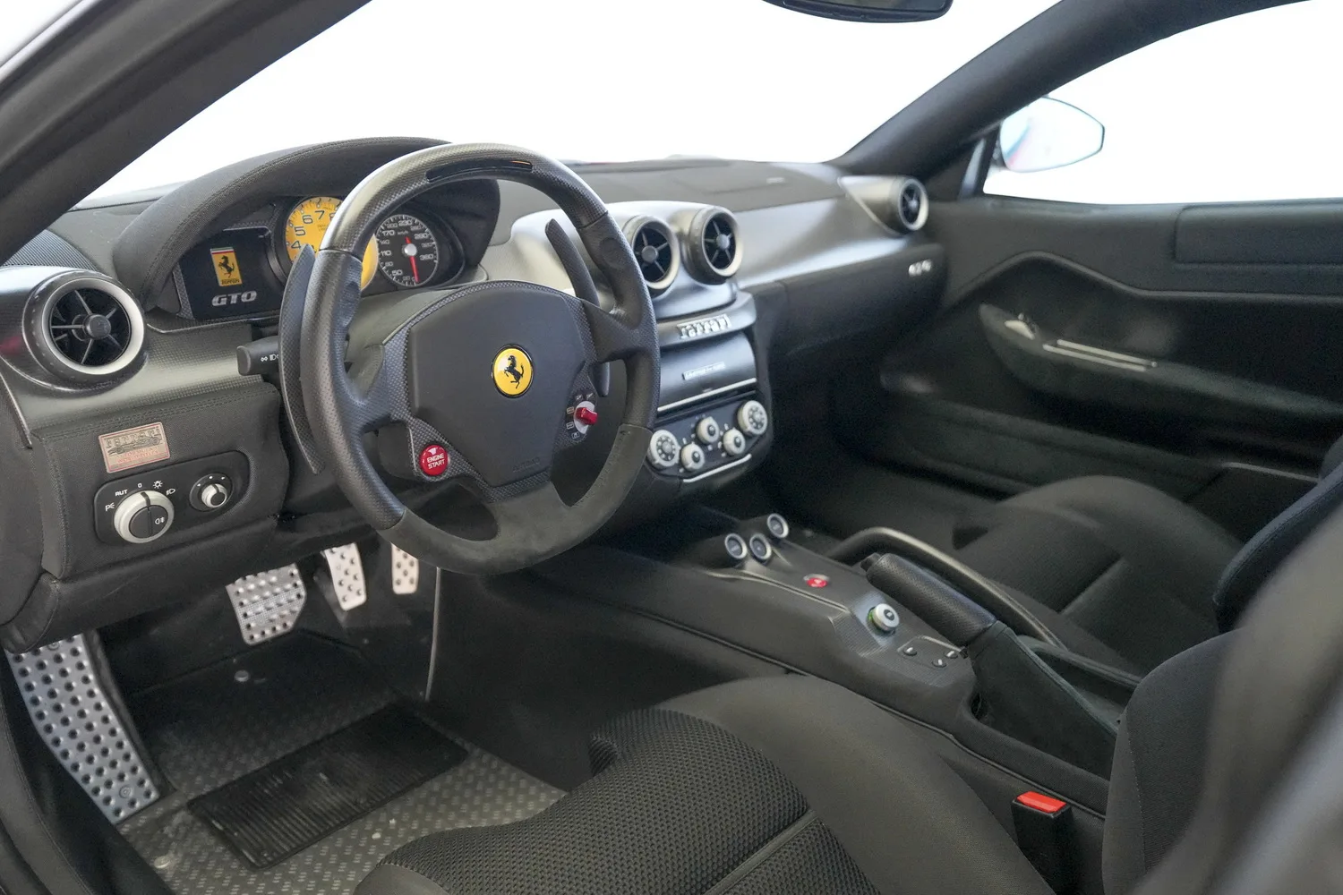 2011 Ferrari 599 GTO, 3/20