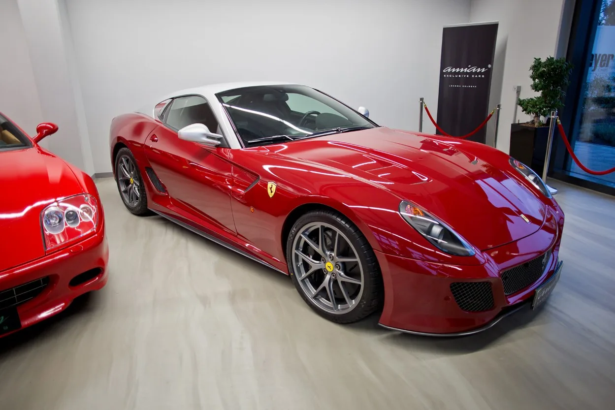 2011 Ferrari 599 GTO F1 angeboten von einem Fachhändler in Cologne, Deutschland, Foto 6 von 16
