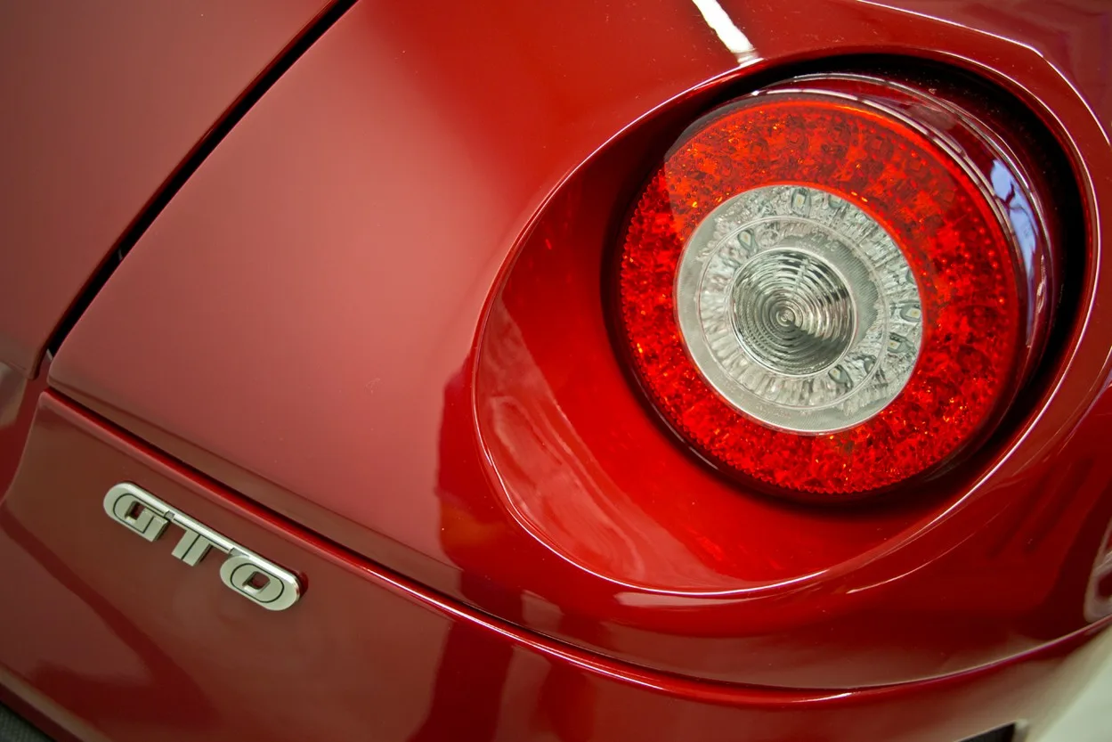 2011 Ferrari 599 GTO F1 angeboten von einem Fachhändler in Cologne, Deutschland, Foto 8 von 16