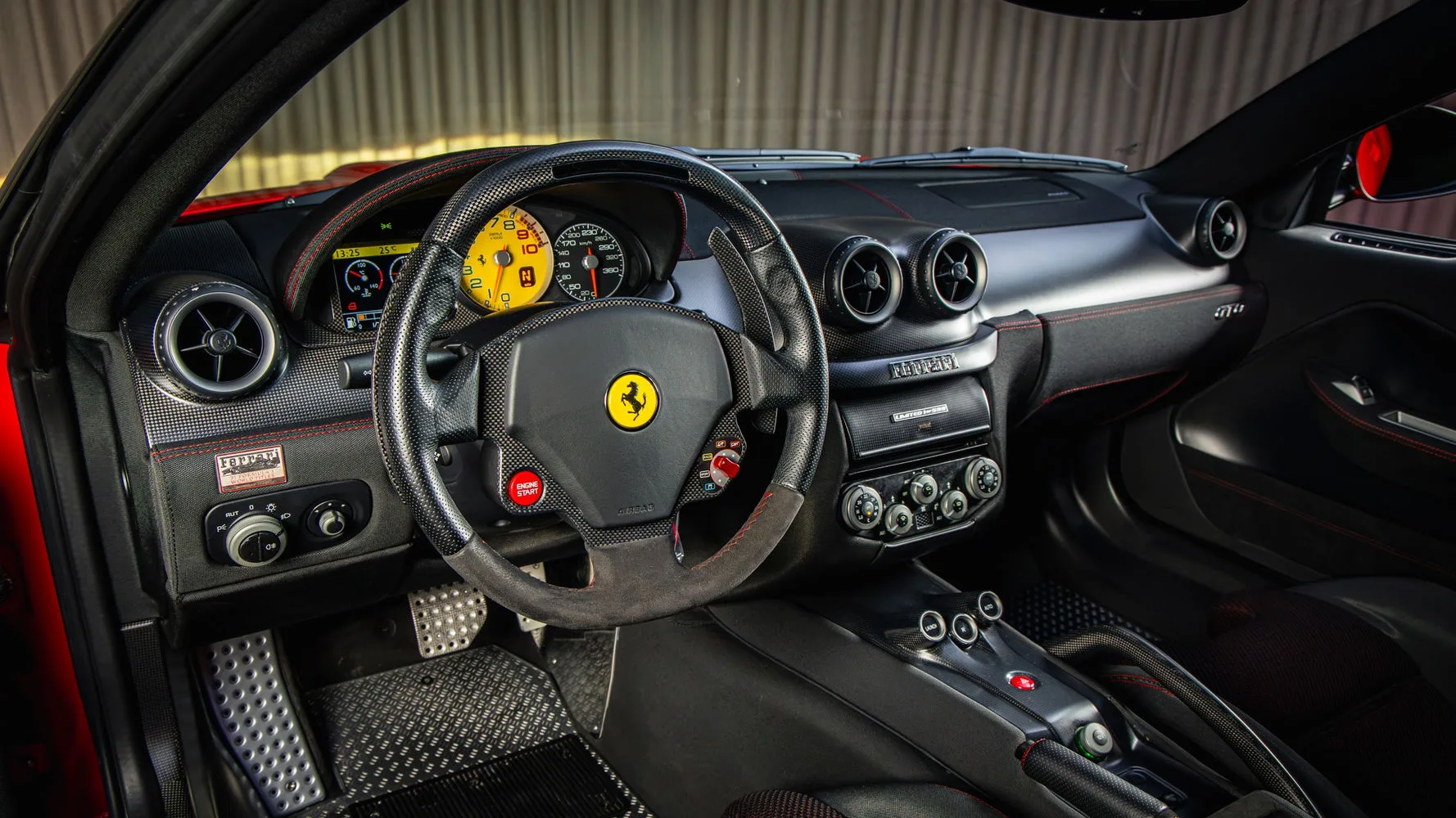 2011 Ferrari 599 GTO, 21/30