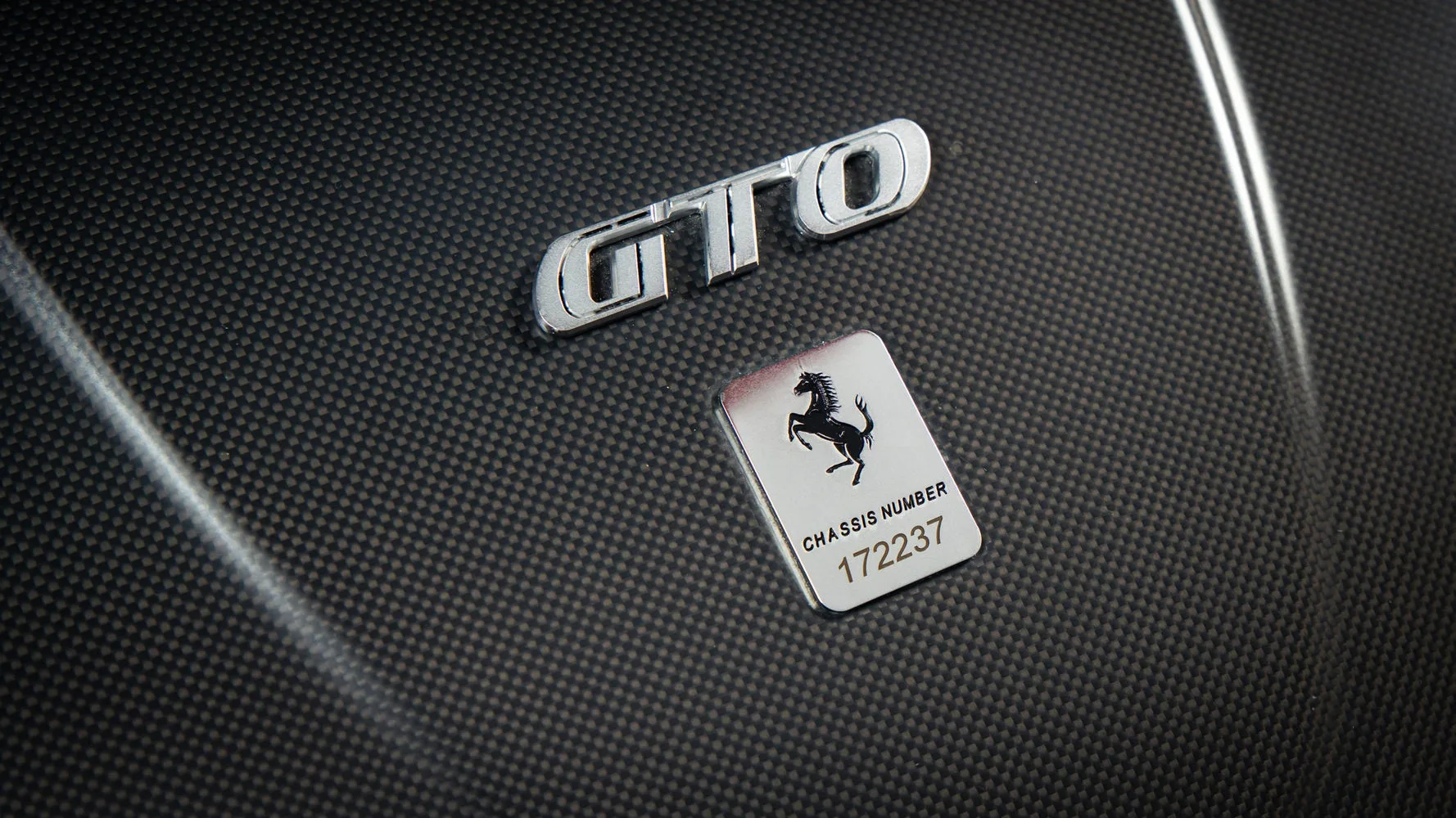 2011 Ferrari 599 GTO, 29/30