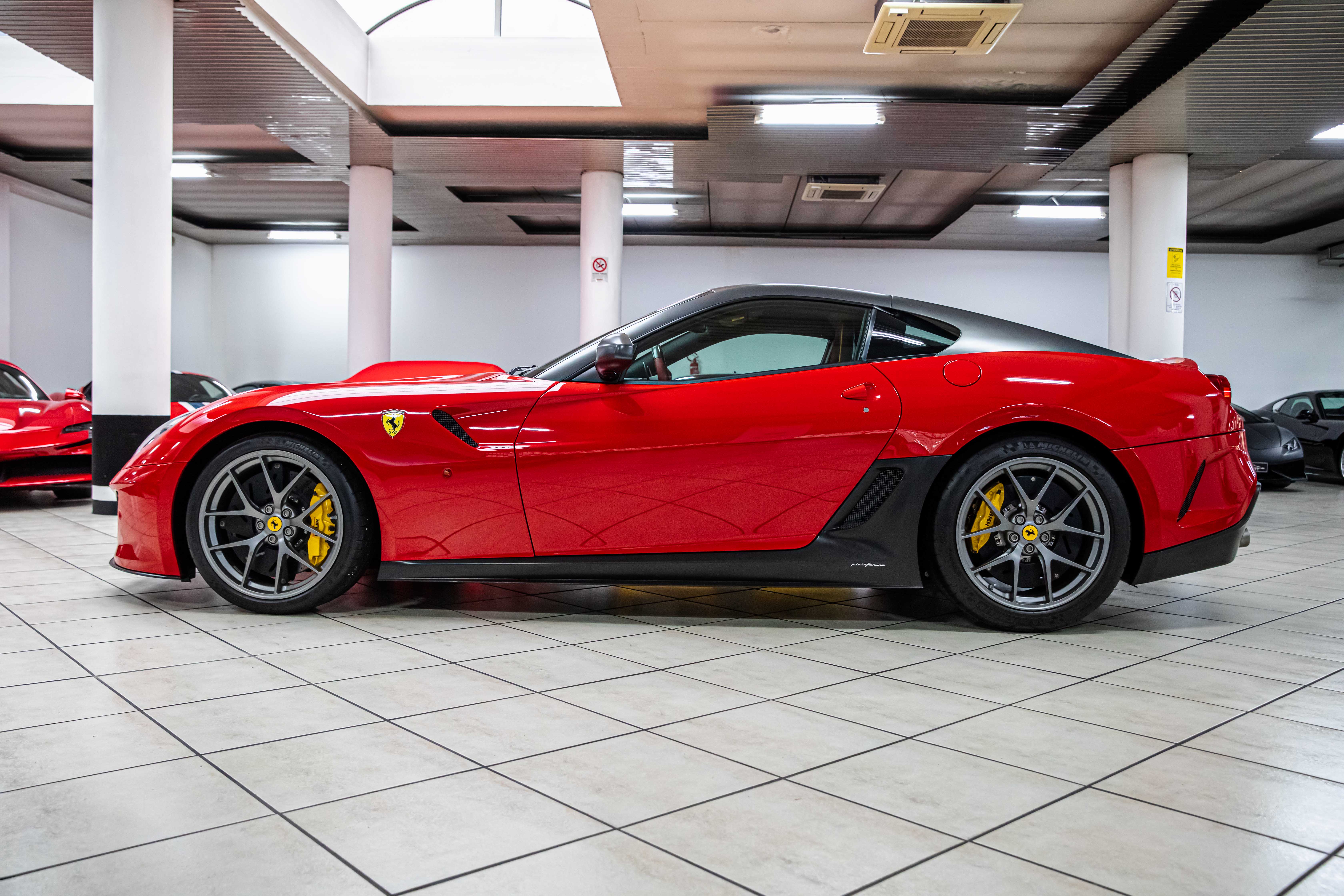 2011 Ferrari 599 GTO Ferrari Classiche proposée par un concessionnaire spécialisé à Milan, Italie, photo 9 sur 20
