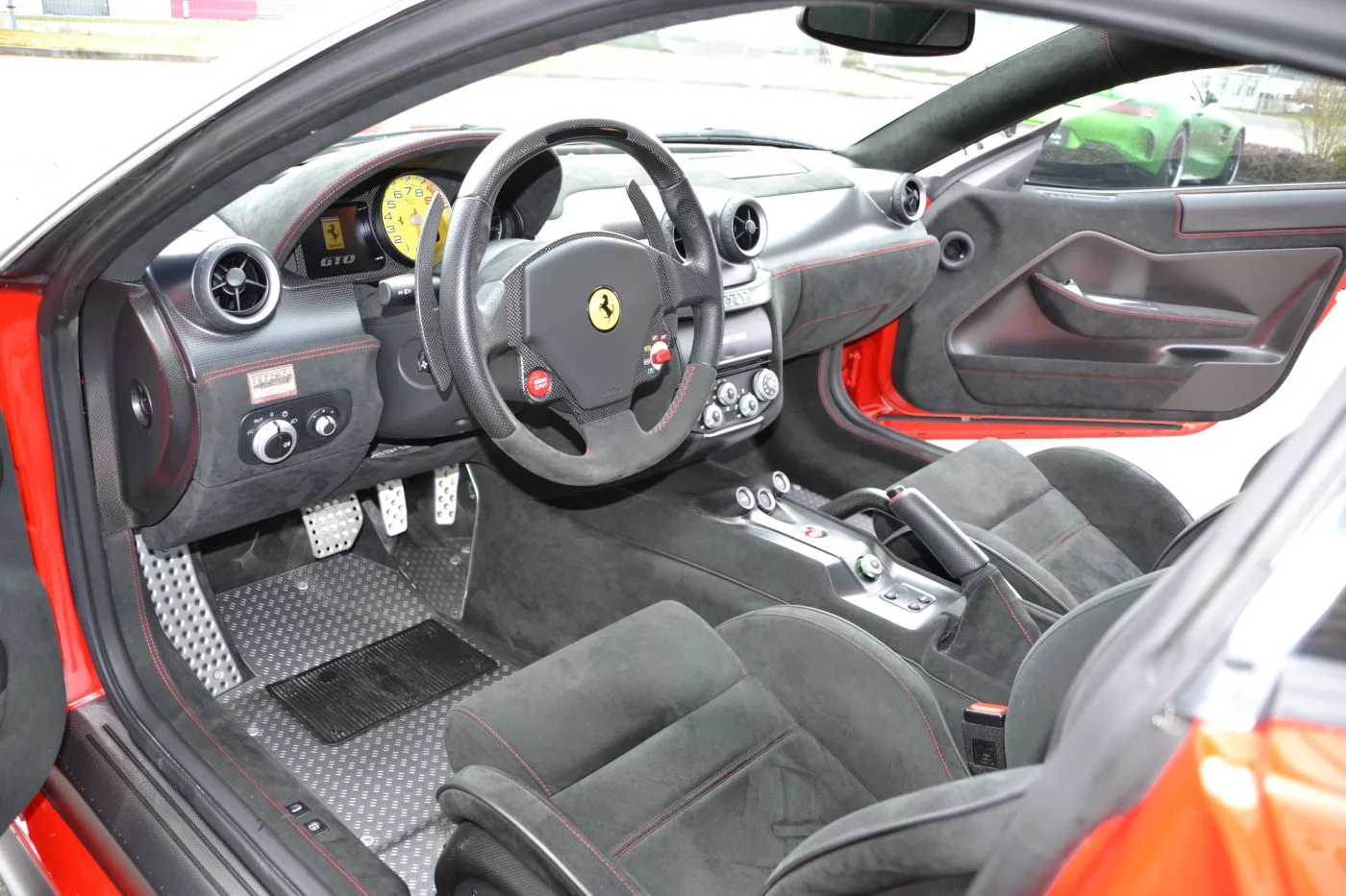2011 Ferrari 599 GTO offered by a specialist dealer in Písek, Czechia, photo 8 of 16