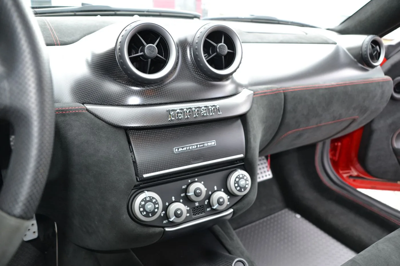 2011 Ferrari 599 GTO offered by a specialist dealer in Písek, Czechia, photo 9 of 16