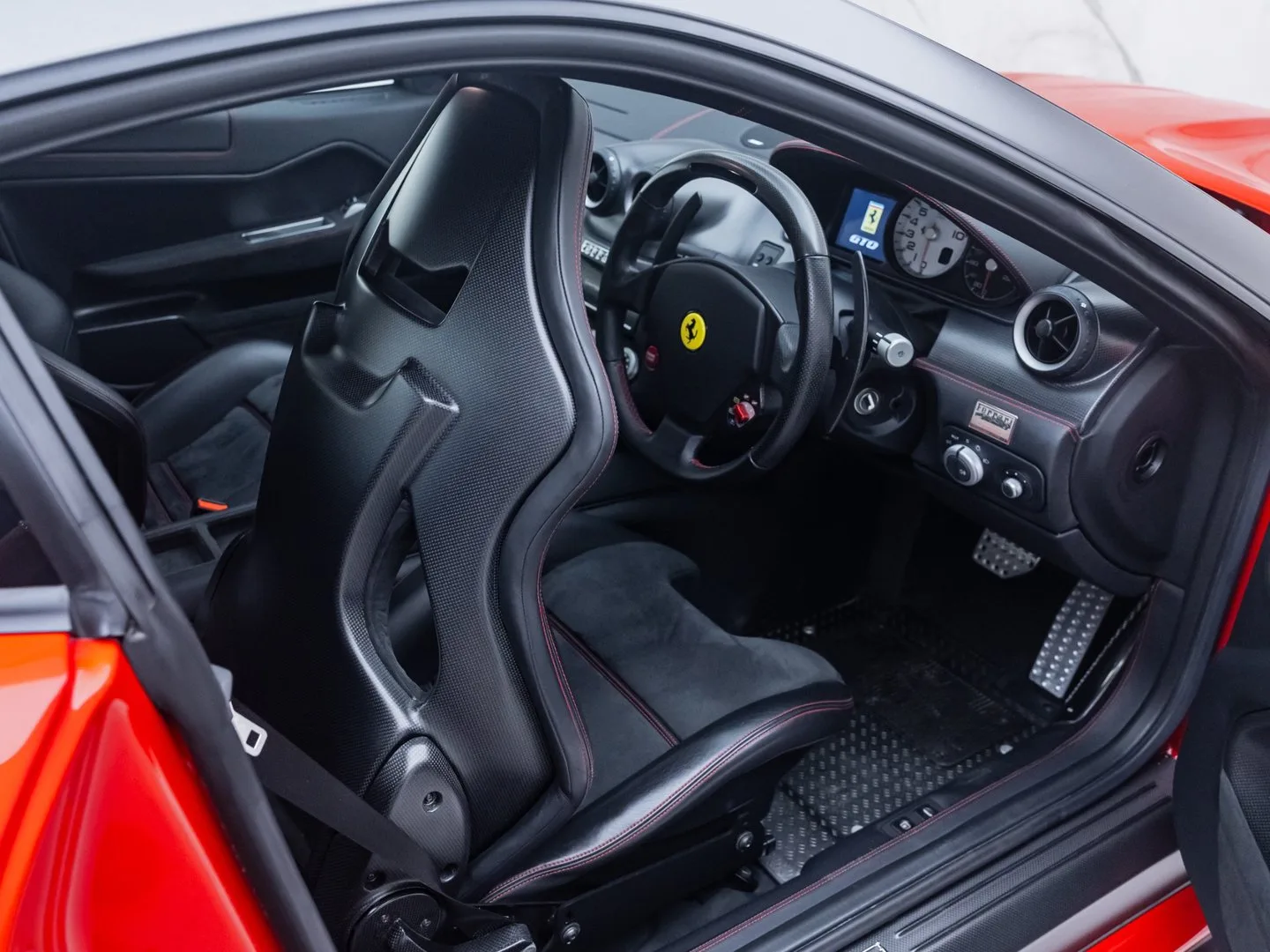 2011 Ferrari 599 GTO, 23/30