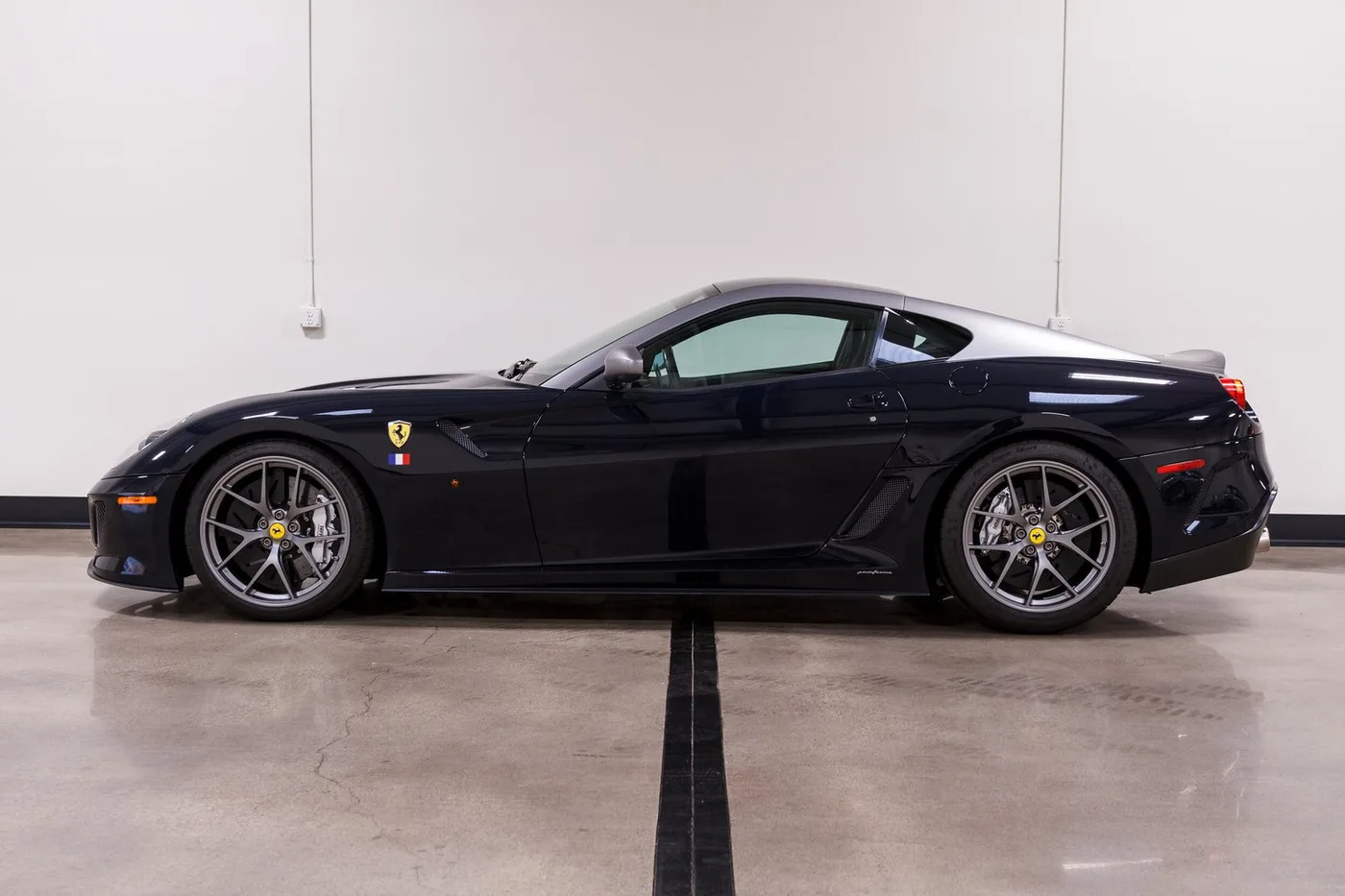 2011 Ferrari 599 GTO sold by a specialist dealer in Costa Mesa, United States, photo 6 of 15