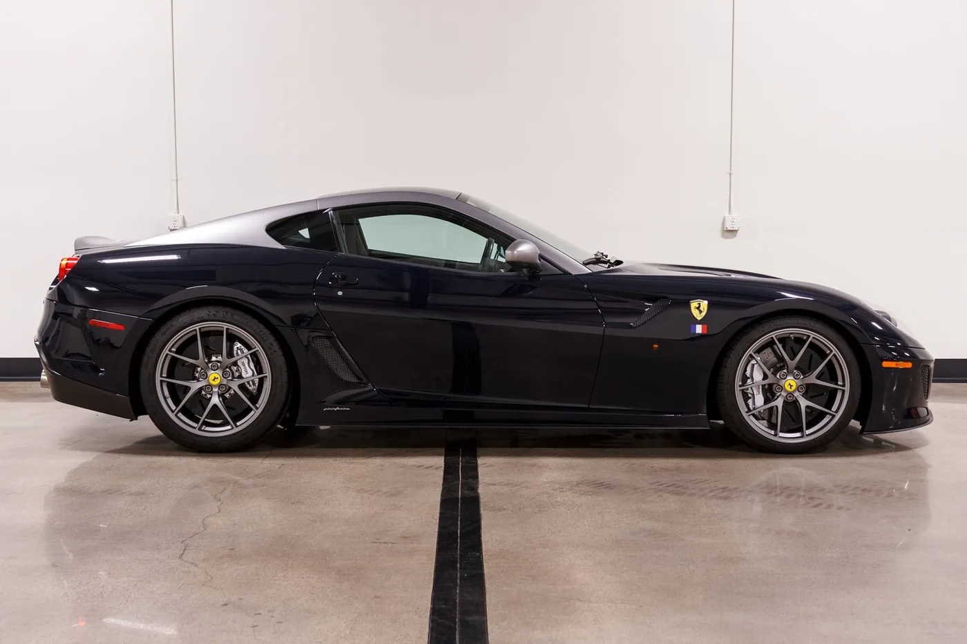 2011 Ferrari 599 GTO sold by a specialist dealer in Costa Mesa, United States, photo 9 of 15