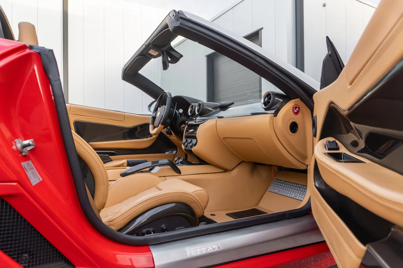 2011 Ferrari 599 SA Aperta angeboten von einem Supersportwagenhändler in Woerden, Niederlande, Foto 15 von 25