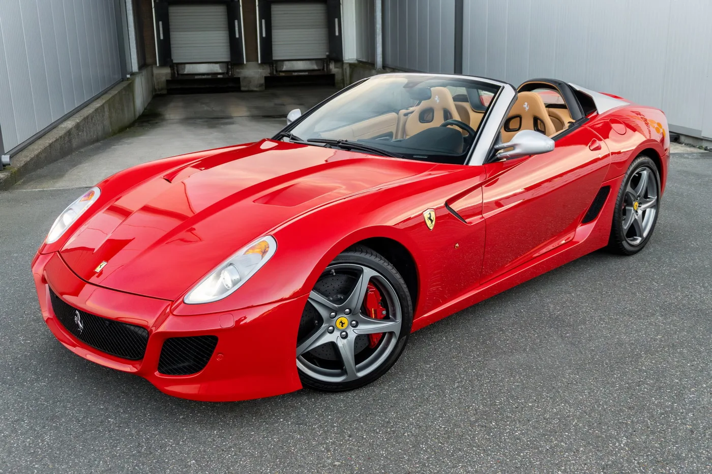 2011 Ferrari 599 SA Aperta angeboten von einem Supersportwagenhändler in Woerden, Niederlande, Foto 17 von 25