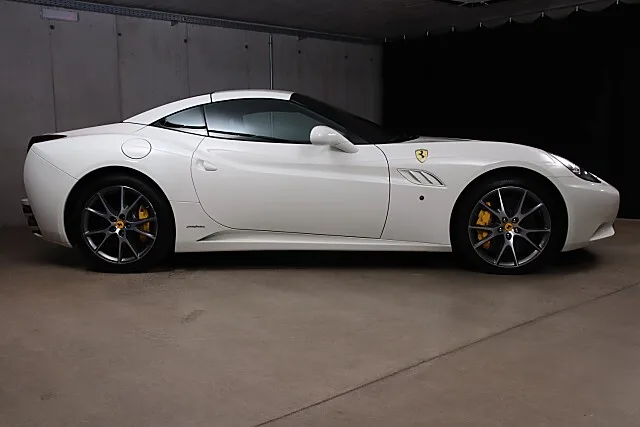 2011 Ferrari California, 5/30