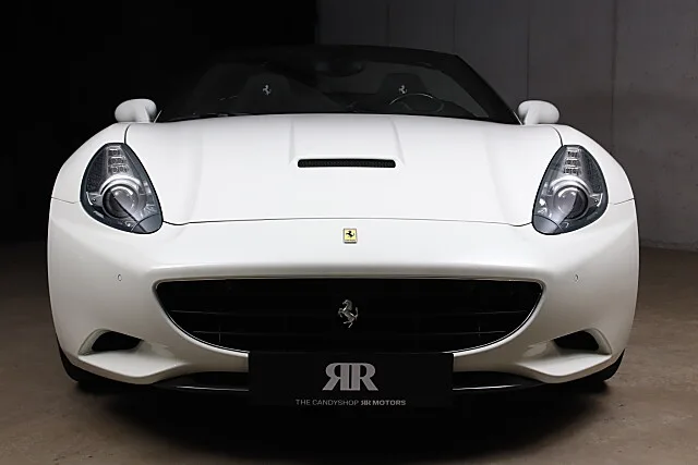 2011 Ferrari California, 11/30
