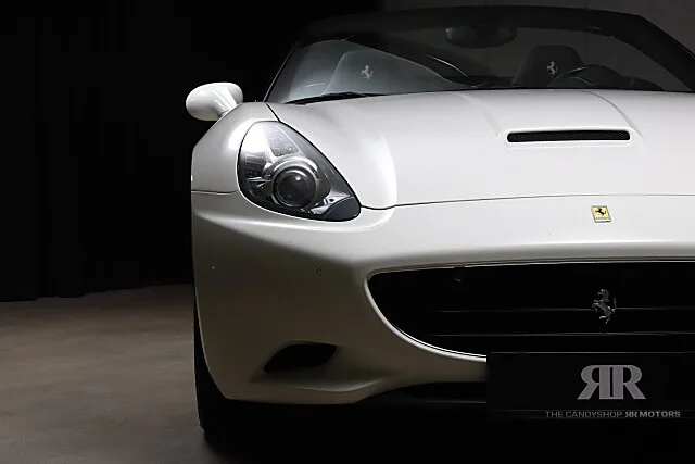 2011 Ferrari California, 15/30