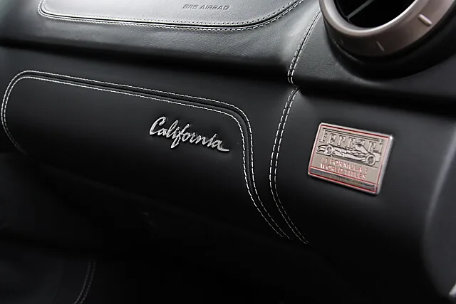 2011 Ferrari California, 29/30