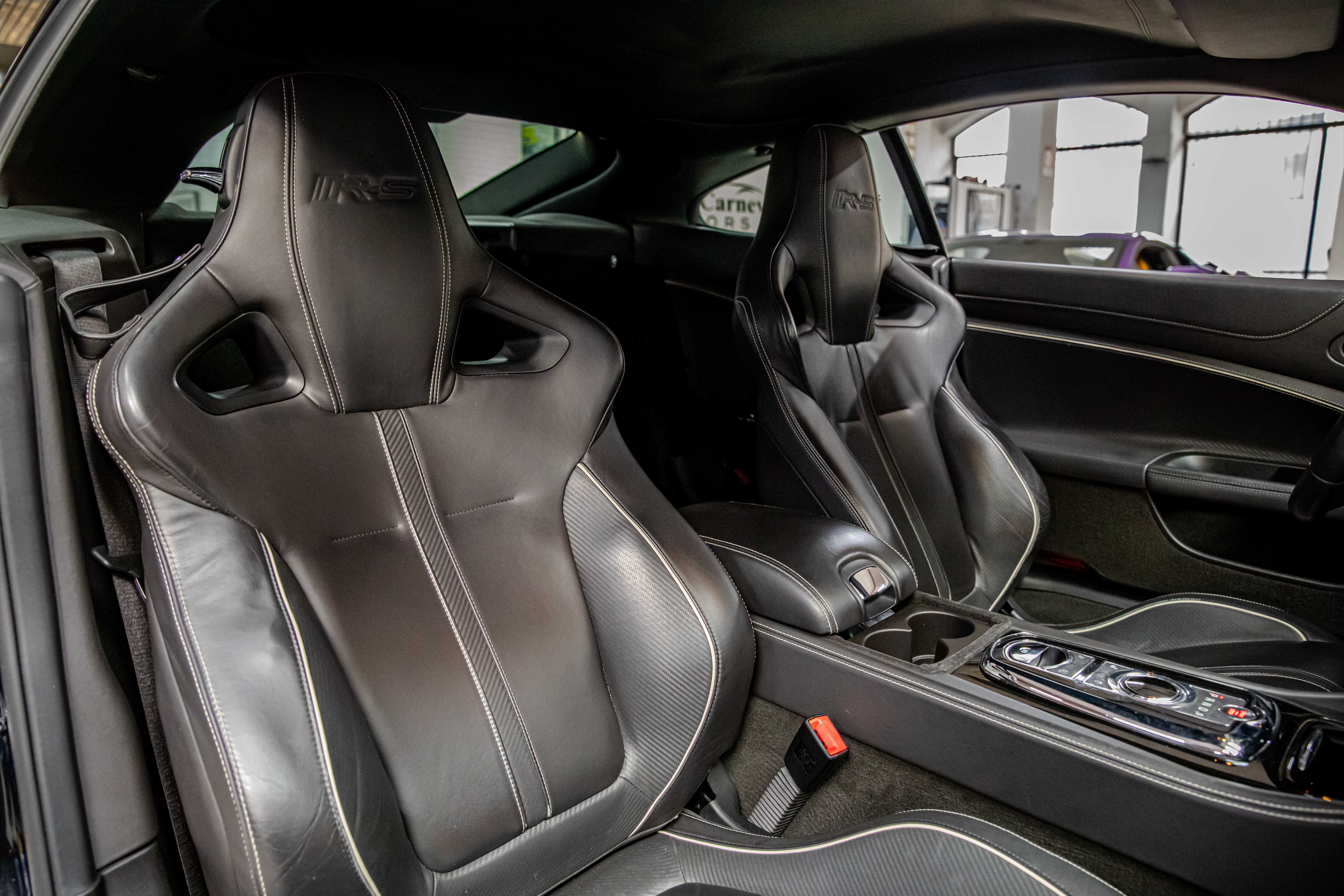 2011 Jaguar XKR-S 5.0 V8 Supercharged offered by a specialist dealer in Milan, Italy, photo 19 of 20