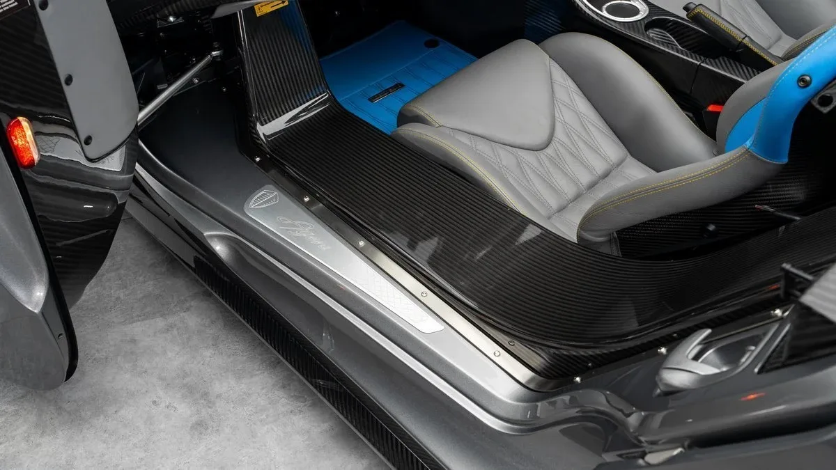 2011 Koenigsegg Agera angeboten von einem Fachhändler in Dubai, Vereinigte Arabische Emirate, Foto 12 von 25