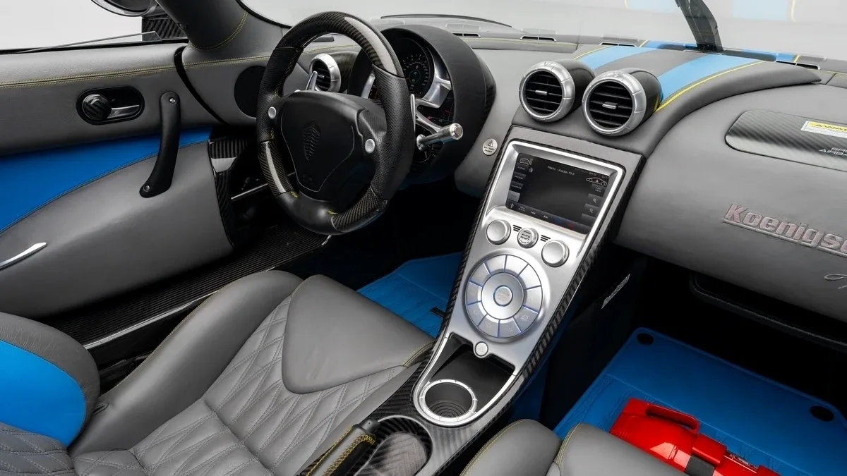 2011 Koenigsegg Agera angeboten von einem Fachhändler in Dubai, Vereinigte Arabische Emirate, Foto 16 von 25