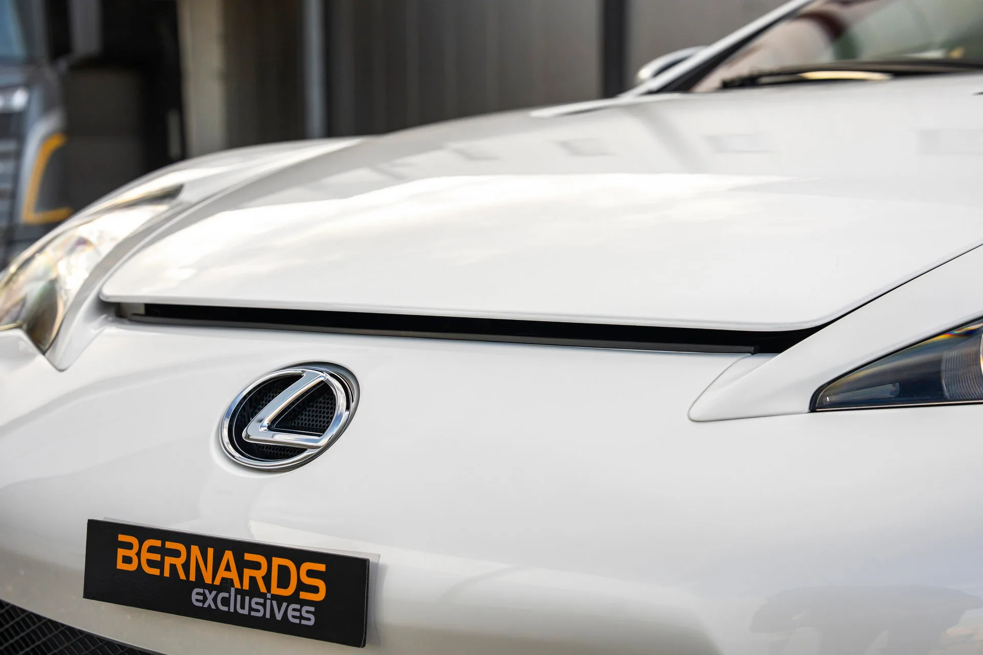 2011 Lexus LFA, 4/30