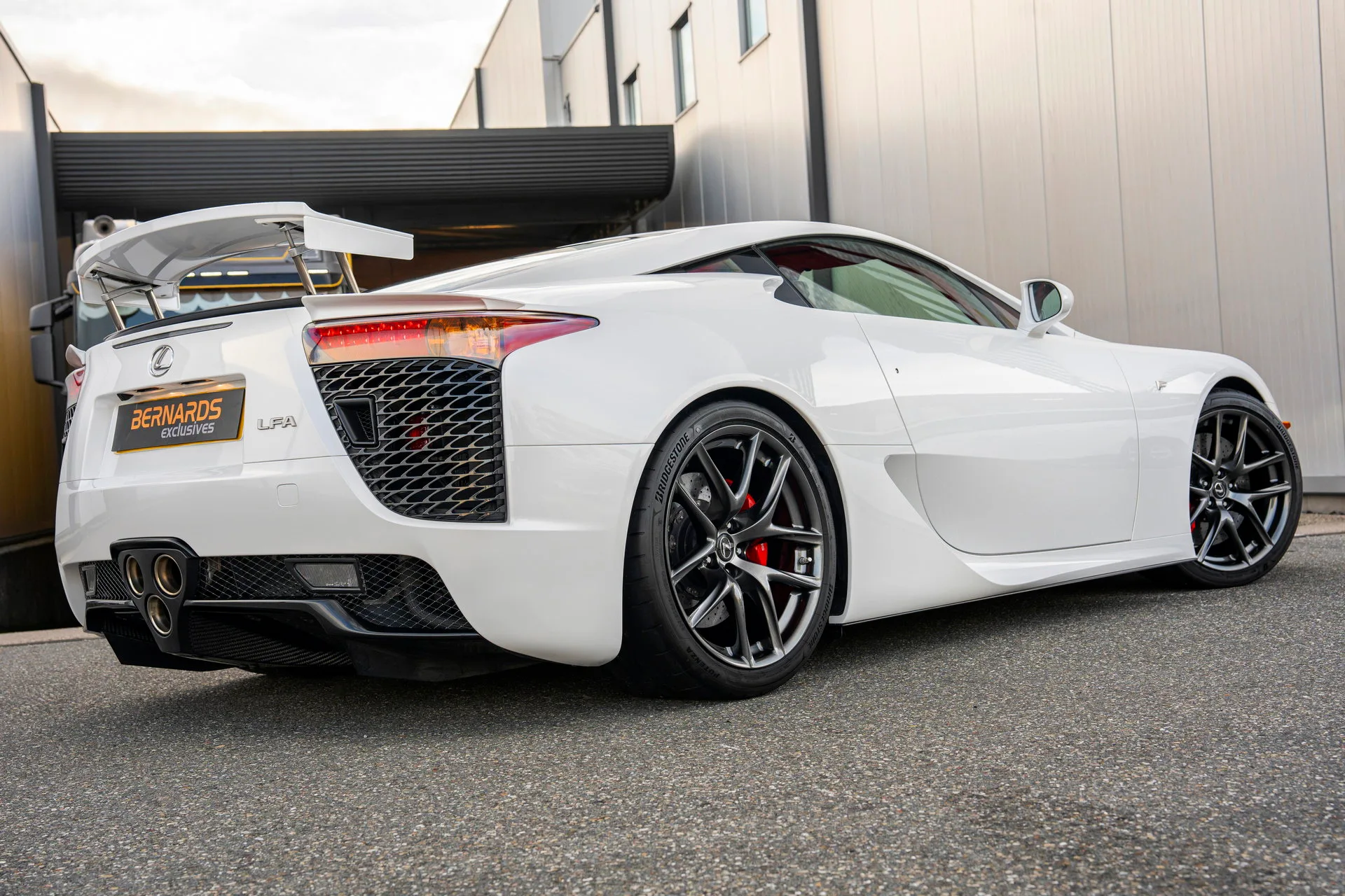 2011 Lexus LFA, 24/30