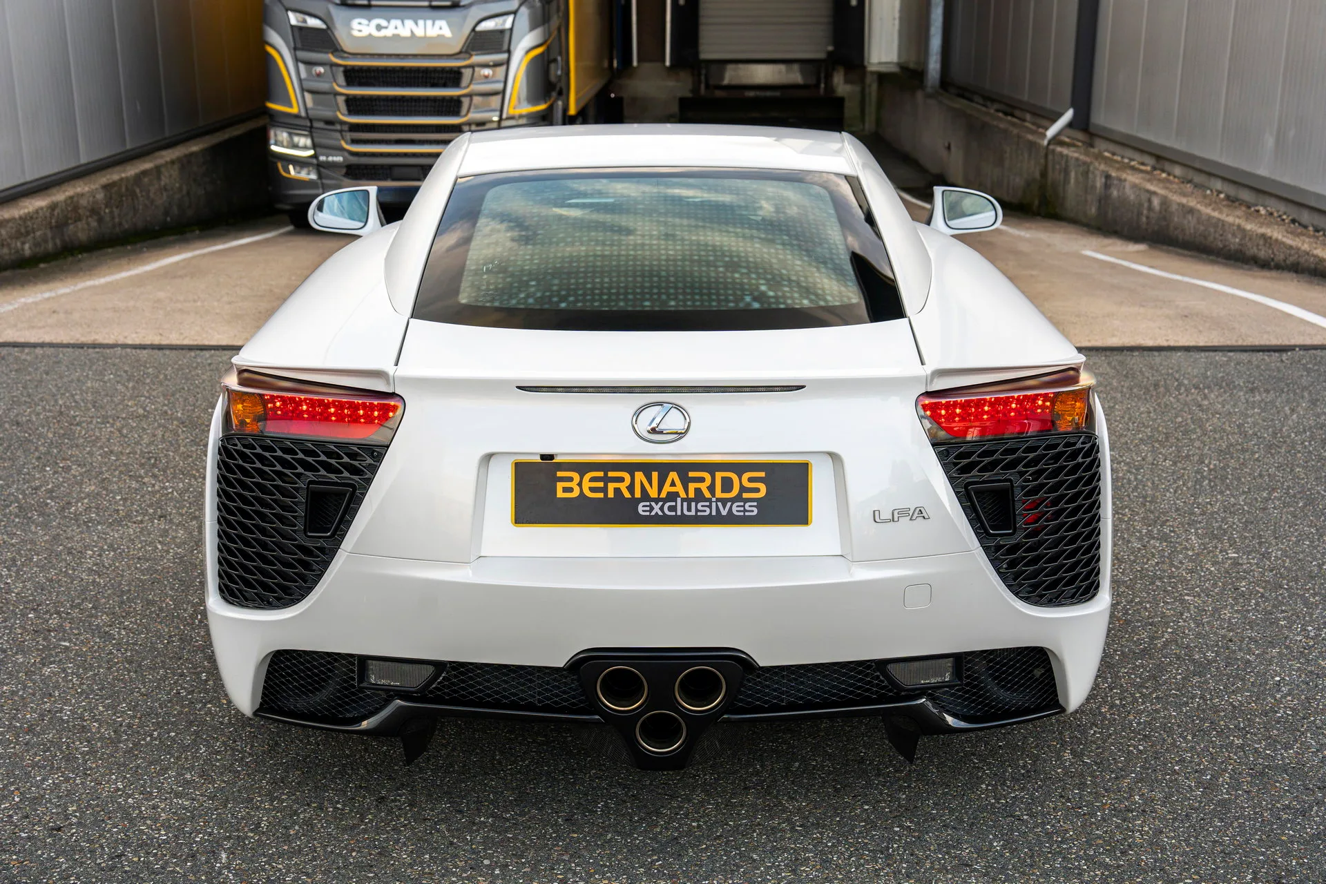 2011 Lexus LFA, 25/30