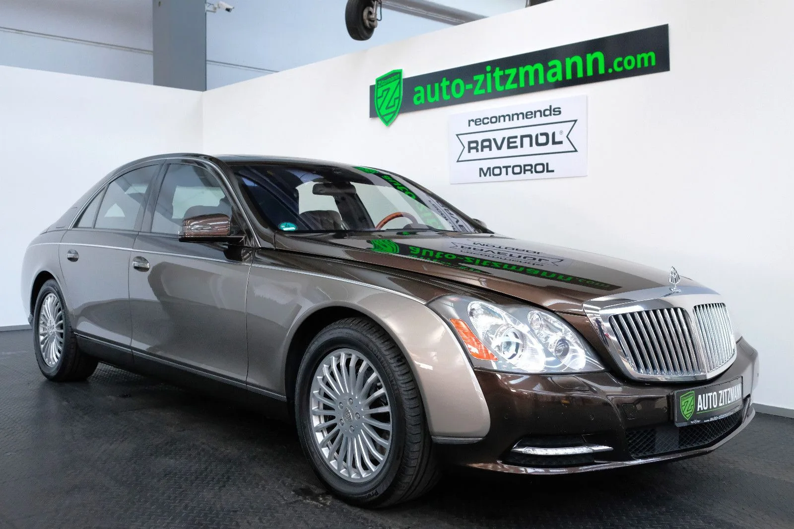 2011 Maybach 57 angeboten von einem Fachhändler in Nuremberg, Deutschland, Hauptfoto