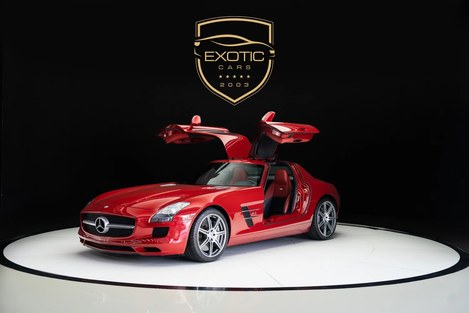 2011 Mercedes-AMG SLS angeboten von einem Fachhändler in Dubai, Vereinigte Arabische Emirate, Hauptfoto